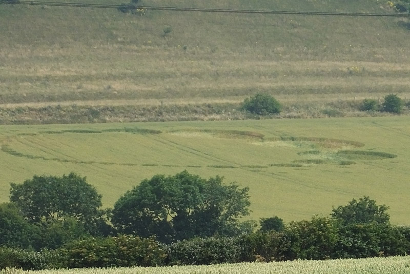 Giant's Grave, Wiltshire crop circle, aerial photo 18