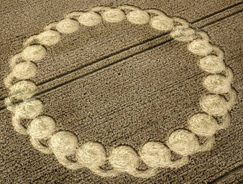 Hackpen Hill (4), Wiltshire crop circle, aerial photo 18