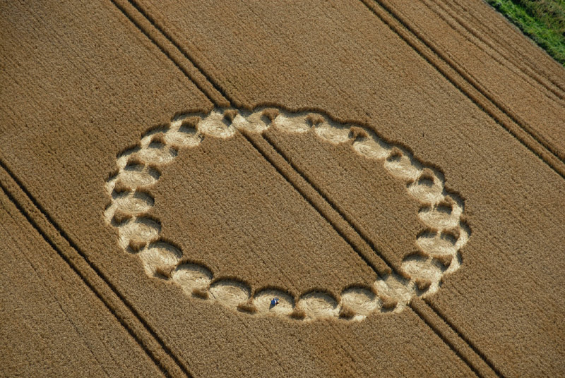Hackpen Hill (4), Wiltshire crop circle, aerial photo 8