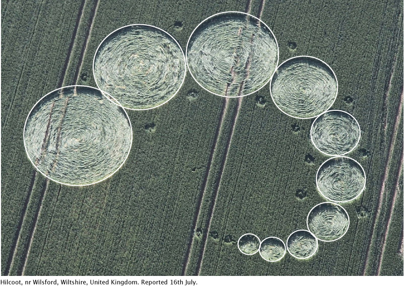 Hilcott, Wiltshire crop circle, aerial photo 8