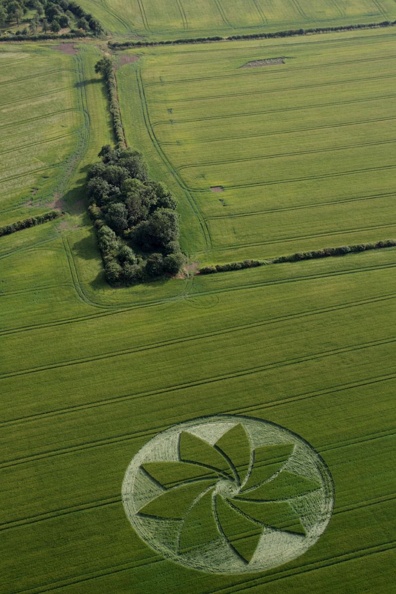 Hoden, Worcestershire crop circle, aerial photo 3