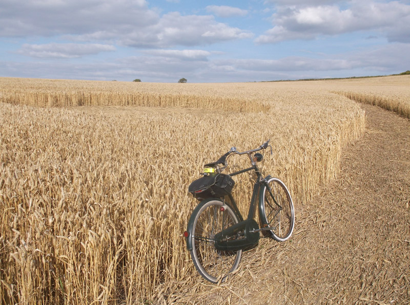 Monument Hill, Wiltshire crop circle, aerial photo 89
