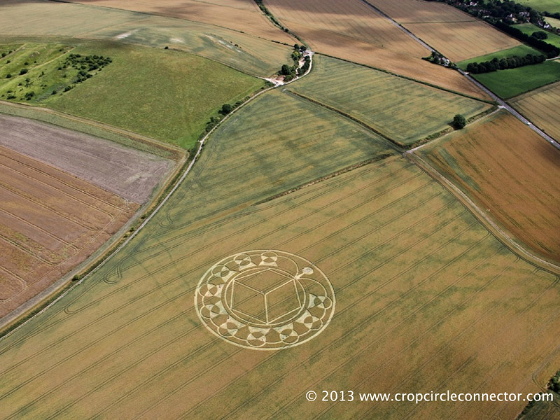 Monument Hill, Wiltshire crop circle, aerial photo 5