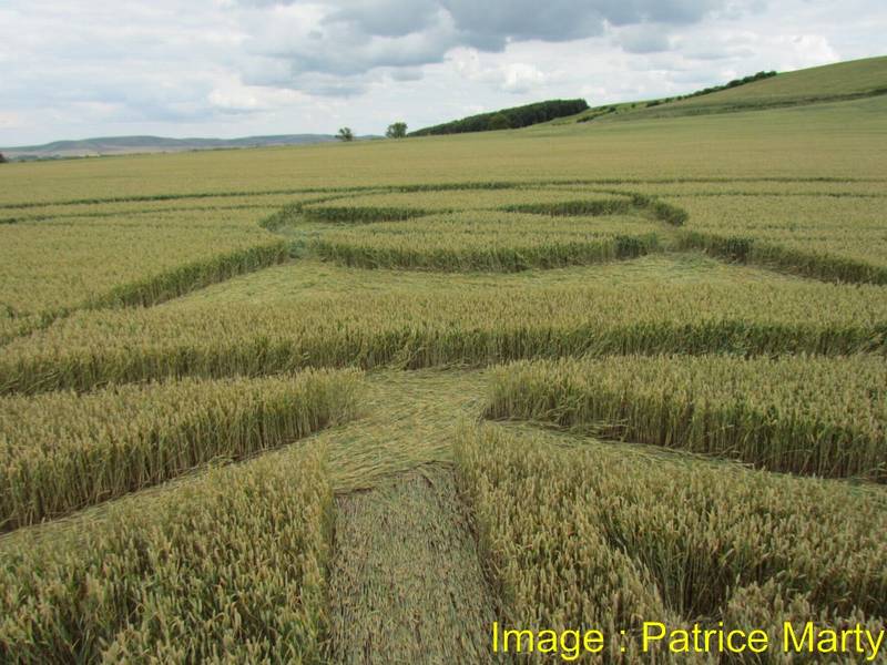 Monument Hill, Wiltshire crop circle, aerial photo 59