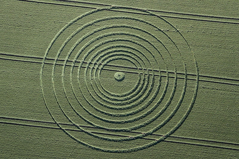 Avebury Trusloe, Wiltshire crop circle, aerial photo 104