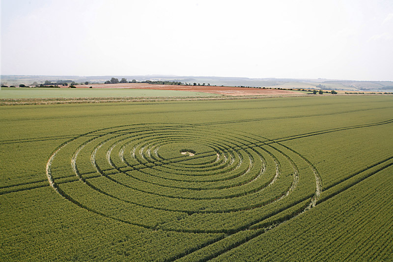 Avebury Trusloe, Wiltshire crop circle, aerial photo 106