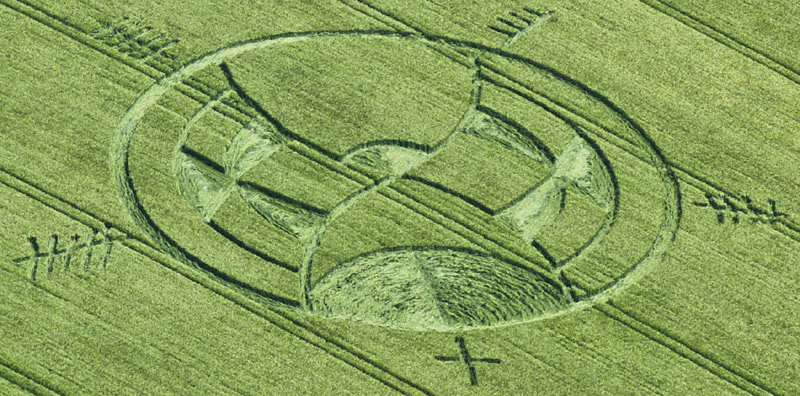 Silbury Hill, Wiltshire crop circle, aerial photo 3