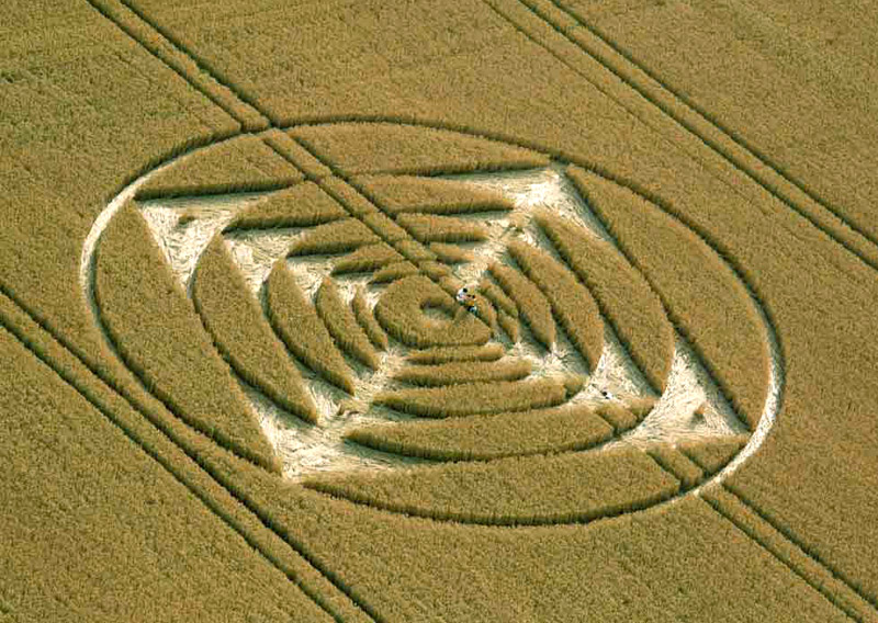 Stonehenge, Wiltshire crop circle, aerial photo 25