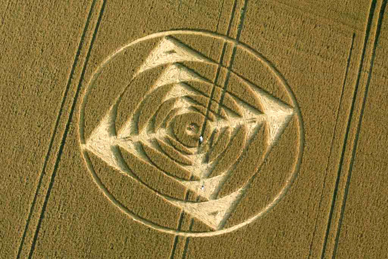 Stonehenge, Wiltshire crop circle, aerial photo 4