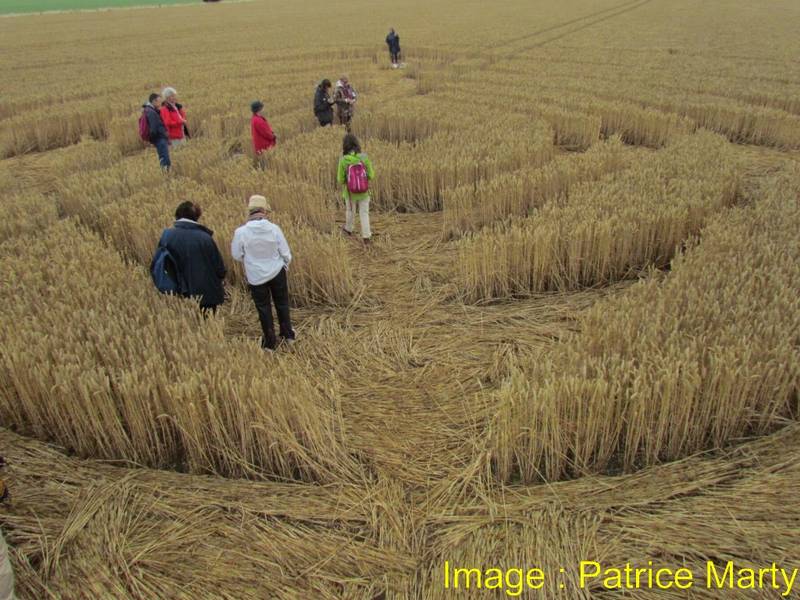 Stonehenge, Wiltshire crop circle, aerial photo 107