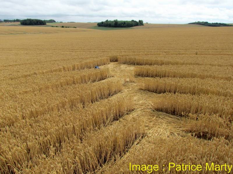 Stonehenge, Wiltshire crop circle, aerial photo 97
