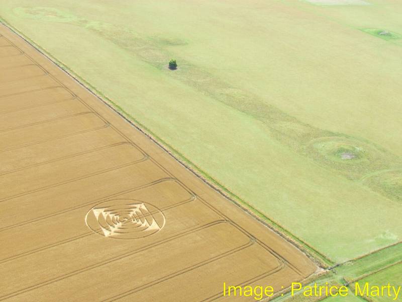 Stonehenge, Wiltshire crop circle, aerial photo 7