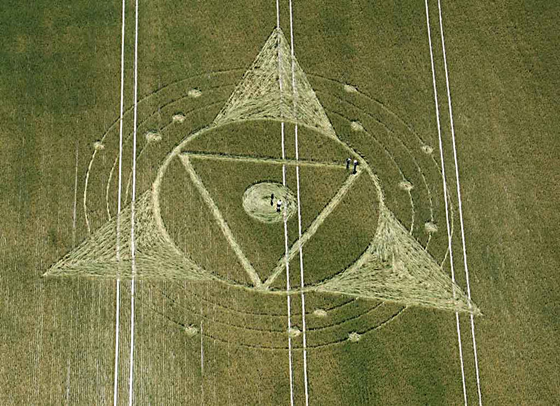 Wessex Ridgeway, Wiltshire crop circle, aerial photo 5