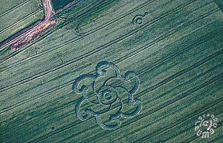Zueschen, Germany crop circle, aerial photo 2