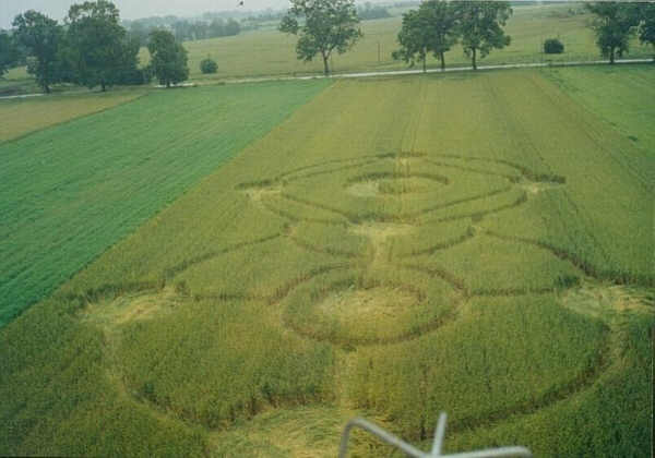 Pomerania, Wiltshire, Poland crop circle, aerial photo 3