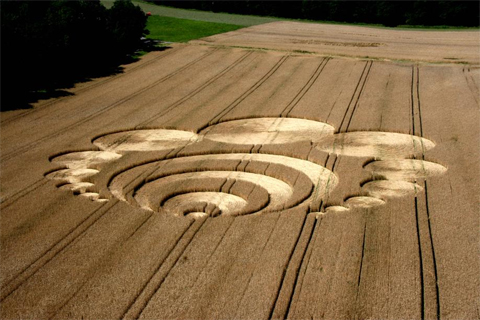 Switzerland, Switzerland crop circle, aerial photo 9