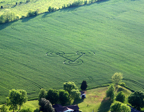 Crop pattern at Monroe County, Tennessee, USA crop circle, aerial photo 4