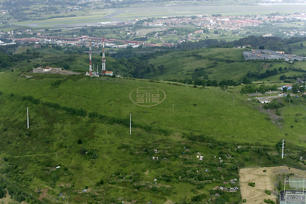 Crop patterns at Montes Bandera, Bilbao, Spain crop circle, aerial photo 16