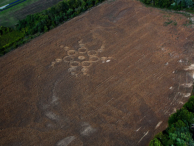 Hopewell Mound Group, Ohio, USA crop circle, aerial photo 8
