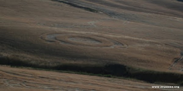 Villa Rosa, Italy crop circle, aerial photo 2