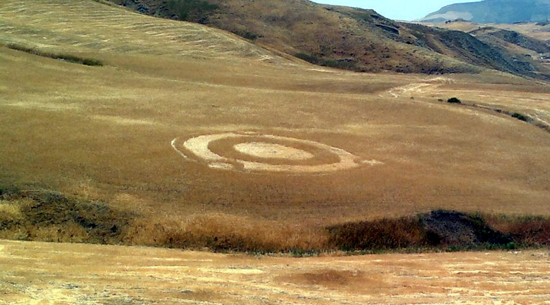 Villa Rosa, Italy crop circle, aerial photo 6